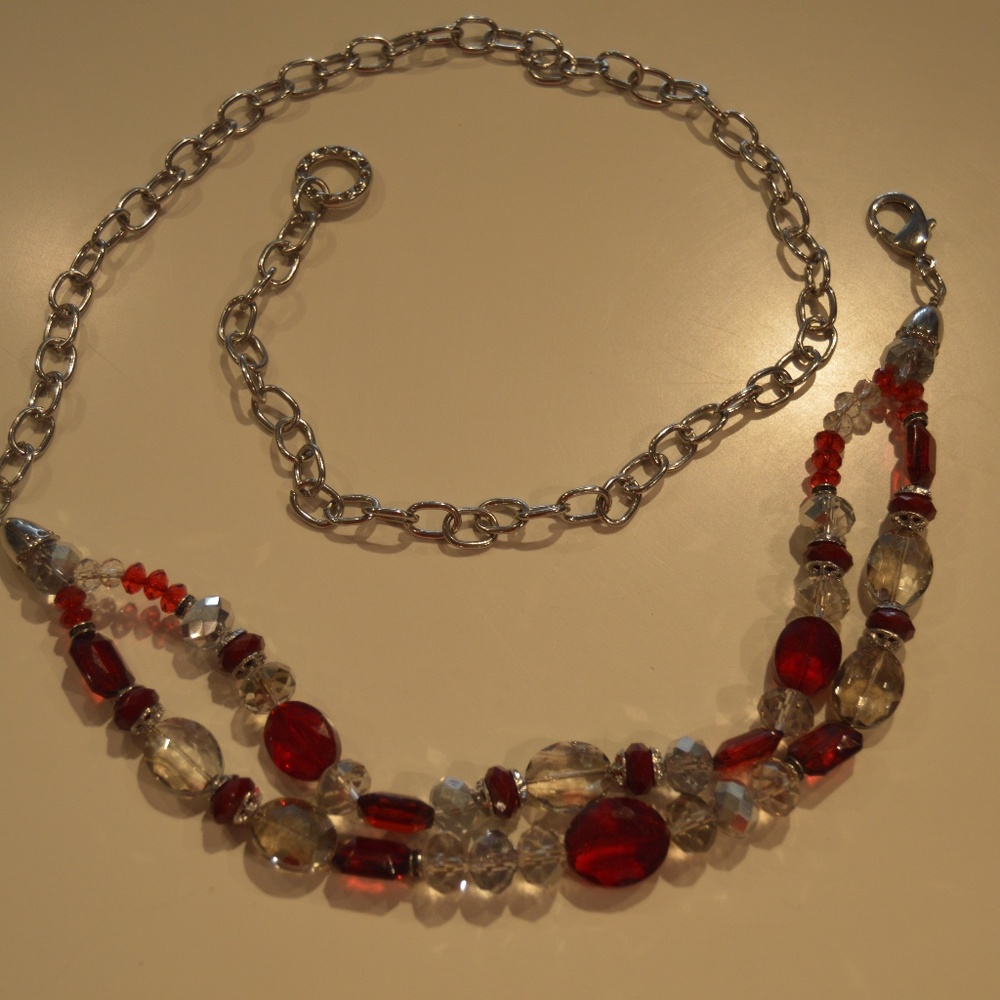 Red crystal chain belt